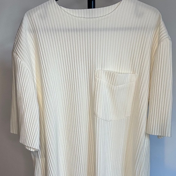 ZARA Cream Tshirt - Picture 4 of 4